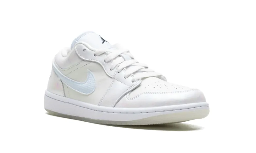 Air Jordan 1 Jordan 1 Low SE WMNS 'Year of the Snake'